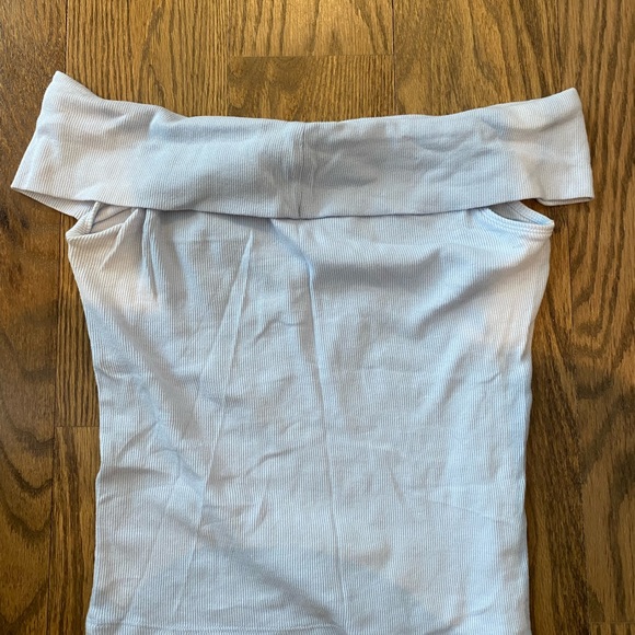 FREE with purchase - Picture 2 of 3